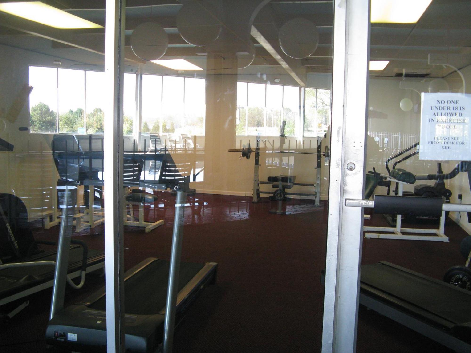 Howard Johnson By Wyndham Saint Joseph Benton Harbor Einrichtungen foto